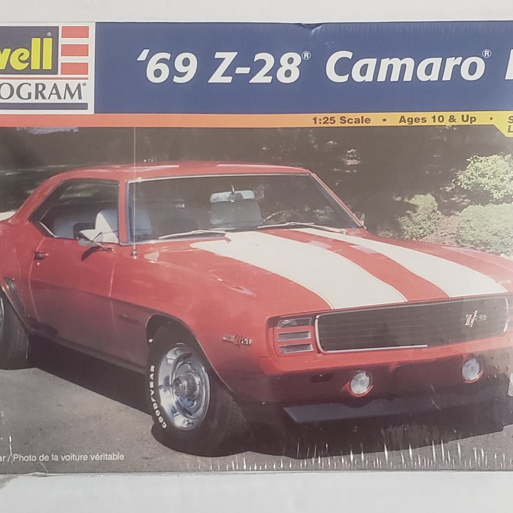 Revell Camaro Model